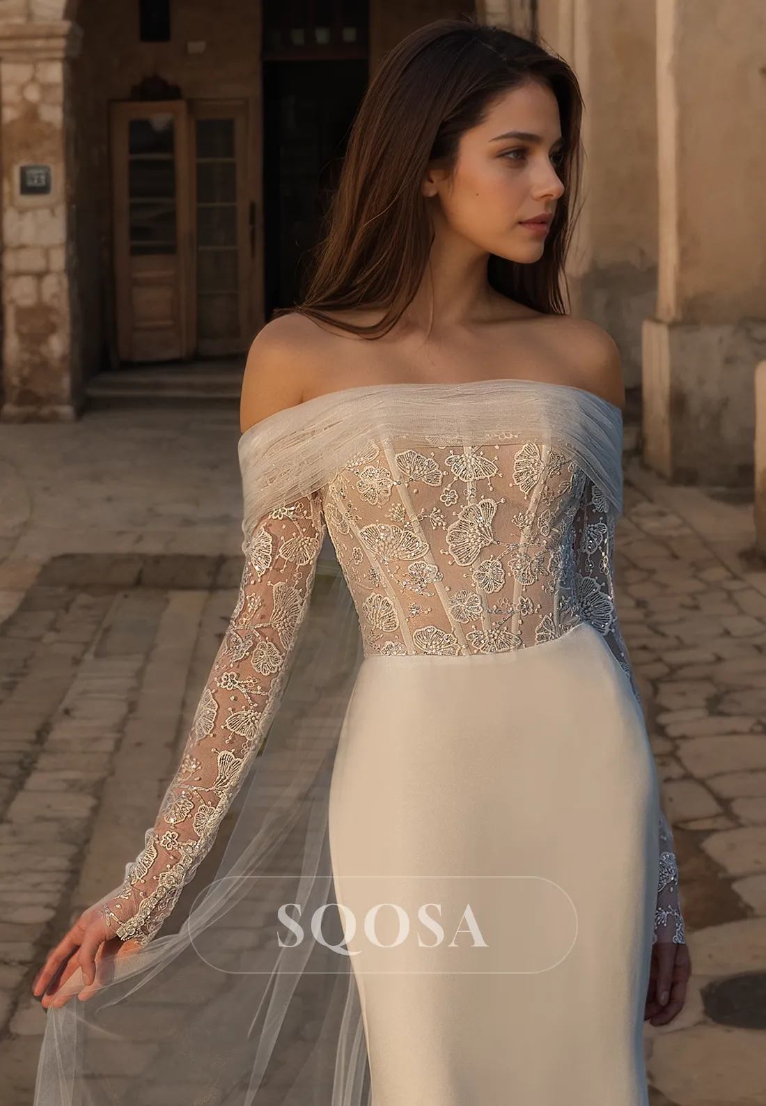 Tube Top Off-Shoulder Mermaid Wedding Dress Long Sleeves Bridal Dress with Sweep Train